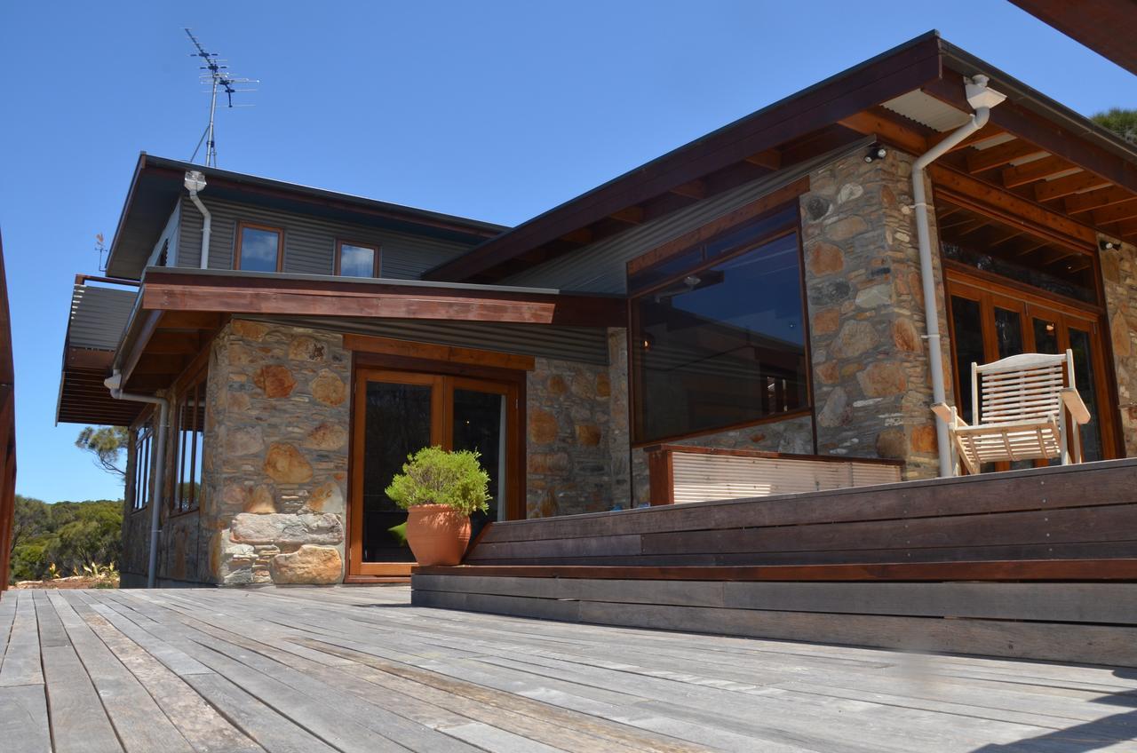 Of Stone & Wood Guesthouse Muston Exterior foto